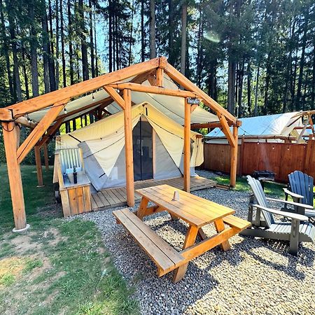 Idleyld Park Umpqua'S Last Resort - Wilderness Cabins, Rv Park & Glamping מראה חיצוני תמונה