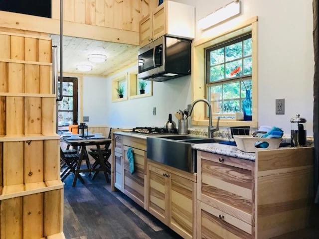 Idleyld Park Umpqua'S Last Resort - Wilderness Cabins, Rv Park & Glamping מראה חיצוני תמונה