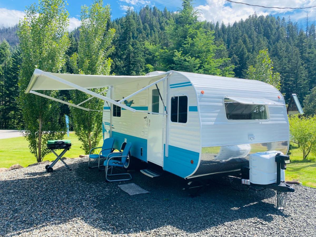 Idleyld Park Umpqua'S Last Resort - Wilderness Cabins, Rv Park & Glamping מראה חיצוני תמונה