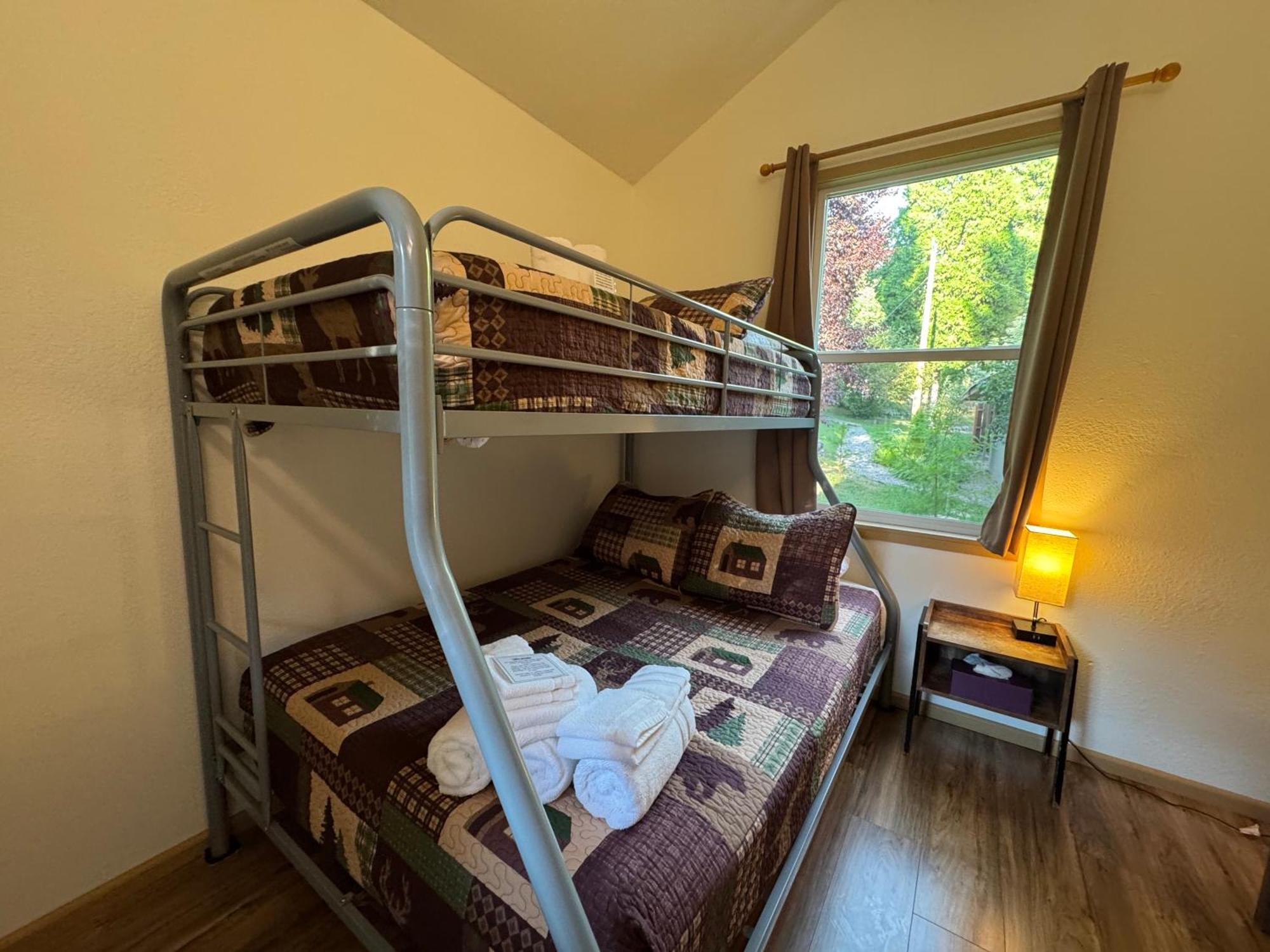 Idleyld Park Umpqua'S Last Resort - Wilderness Cabins, Rv Park & Glamping מראה חיצוני תמונה